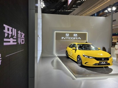 12.99万买辆手动本田中型运动轿车，这买卖凭什么不亏？